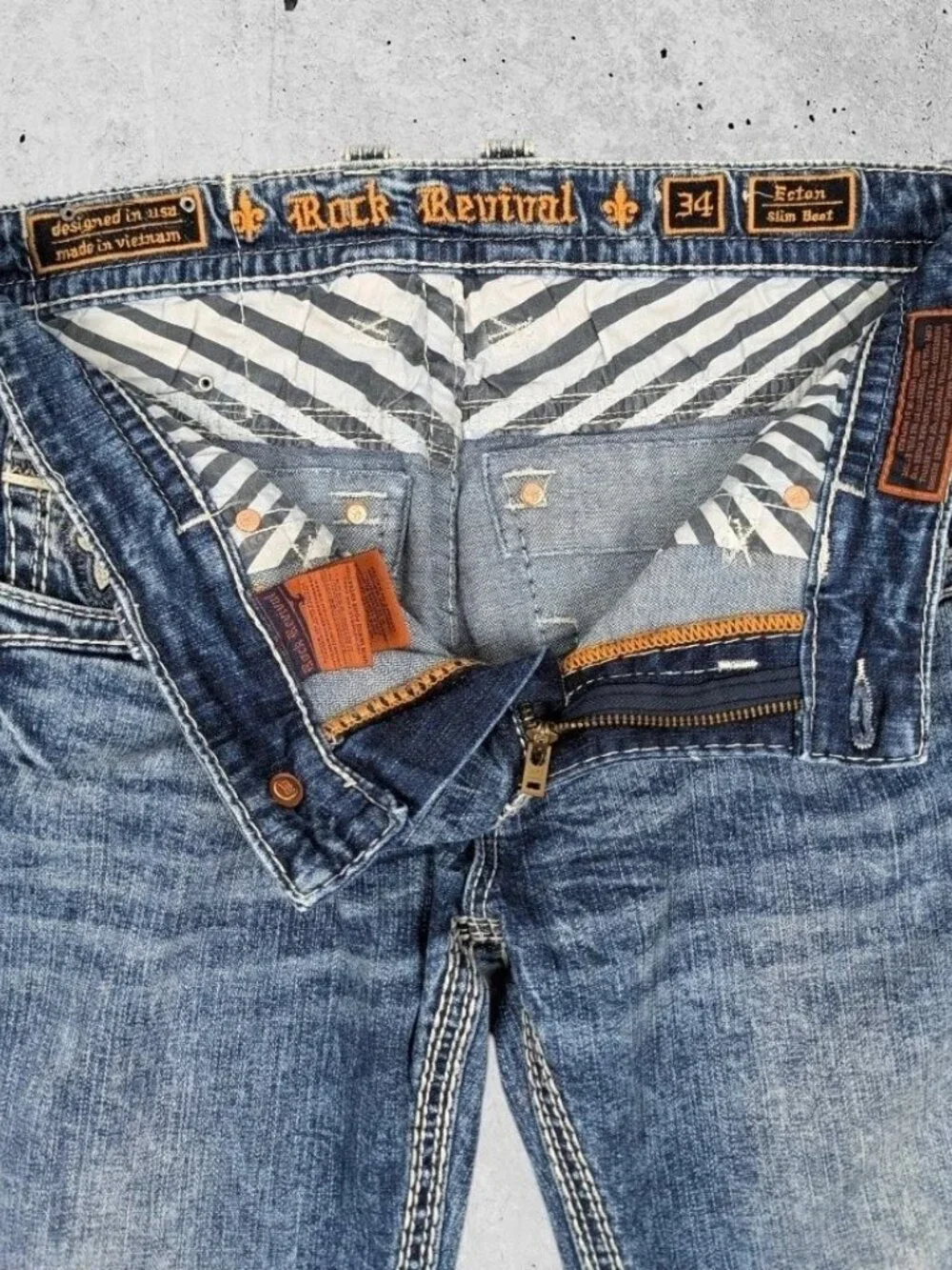 Rock Revival Jeans Size 34 Ecton Slim Boot Cut
